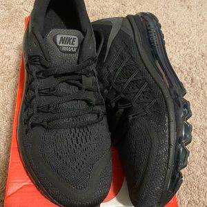 Boys GS Nike Air Max 2015 7y (CD9584-001) BNIB!